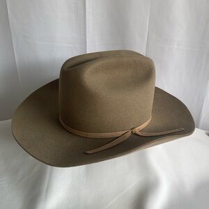 Women's Brown Felt Hat with Gold Lining